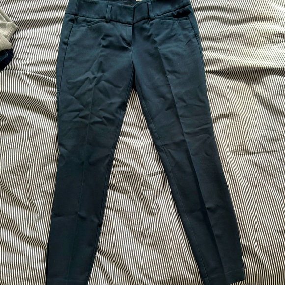 Navy blue ankle pant - Picture 1 of 3